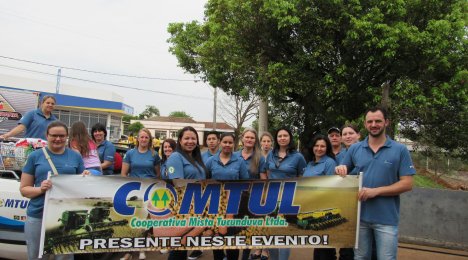 Desfile da semana da Pátria em Tucunduva